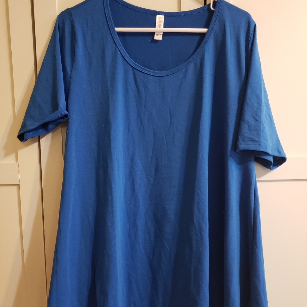 Lularoe Perfect T